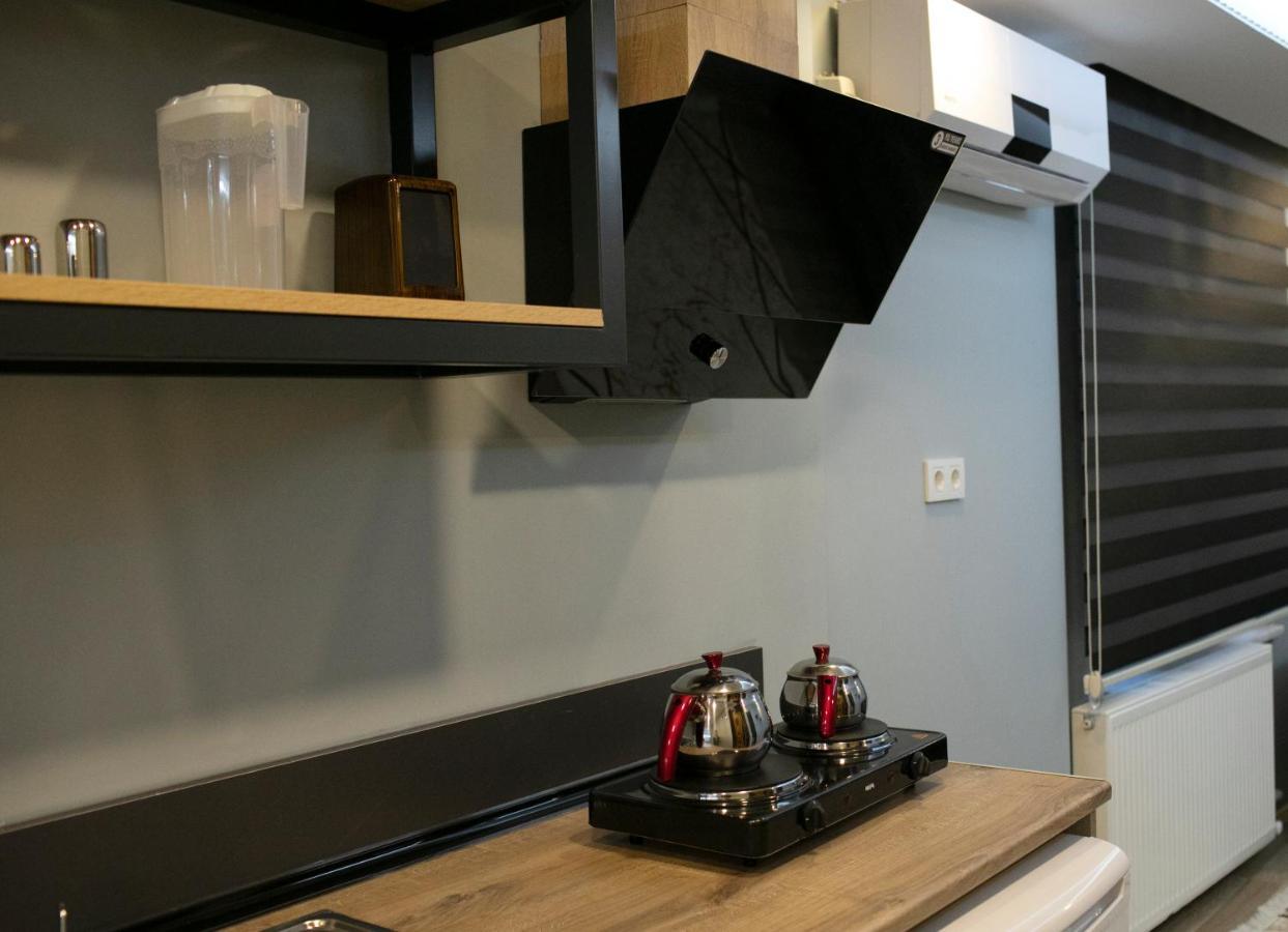 Sare House Apartment อิสตันบูล ภายนอก รูปภาพ